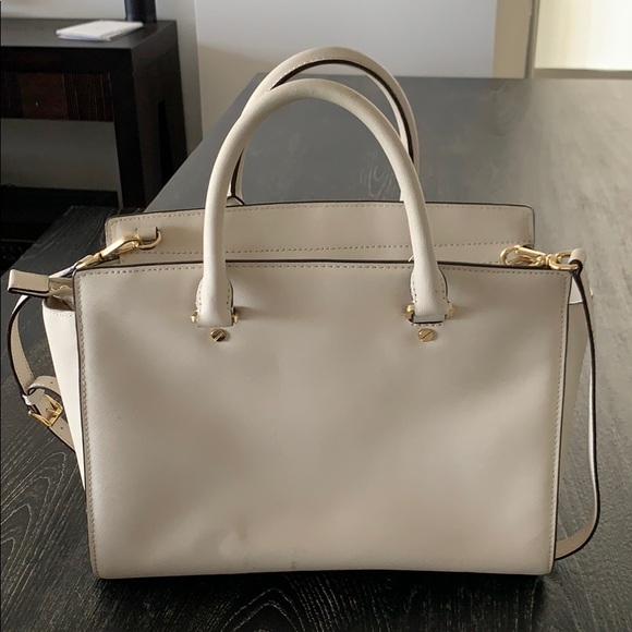 SOLD!!!!Michaels Kors purse, wallet bundled - Picture 5 of 5